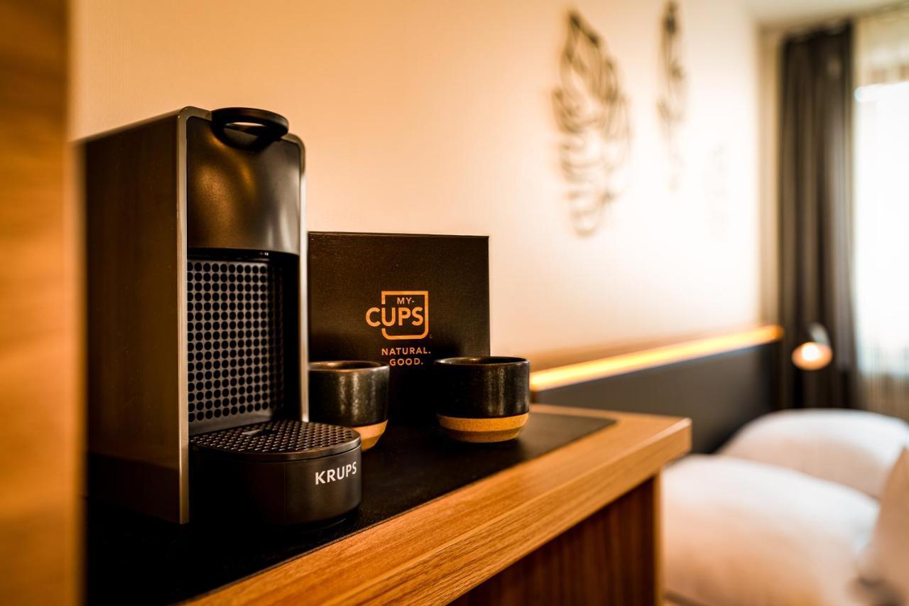 Hotel Rio คาร์ลสรูเฮอ ภายนอก รูปภาพ